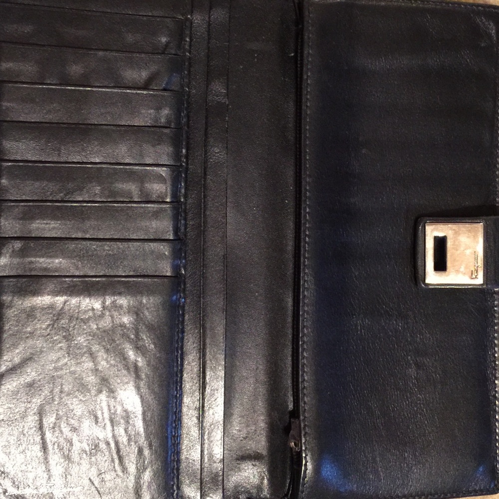 Salvatore Ferragamo Black Leather Wallet - Picture 6 of 6